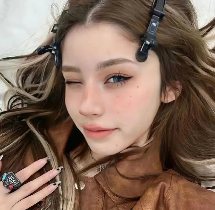 虫族 在线观看封面